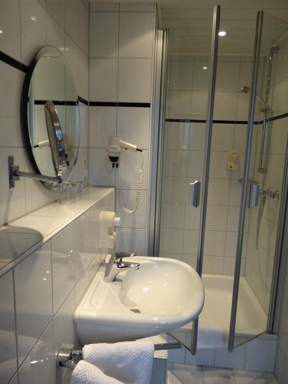 Zentral Hotel Poststuben Κρέφελντ Εξωτερικό φωτογραφία