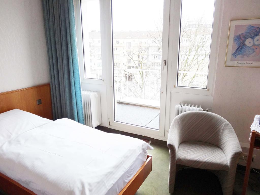Zentral Hotel Poststuben Κρέφελντ Δωμάτιο φωτογραφία